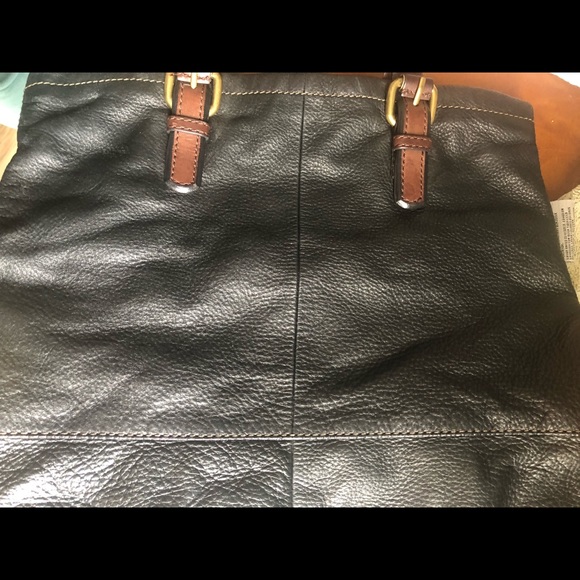 Fossil Leather Crossbody Handbag - Picture 14 of 16